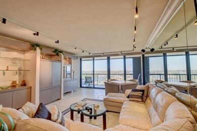 MP 4740 S Ocean Blvd PH02-2