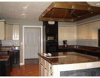 100 Villere Place, Destrehan, LA 70047 - photo 3