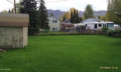 2011 Paxson Dr, Anchorage, AK 99504 - photo 4