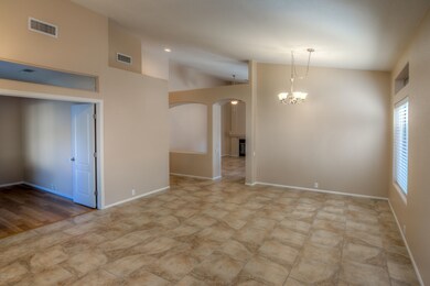 9 Living Room photo b