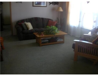 74 Mockingbird Ln, Tiverton, RI 02878 - photo 2