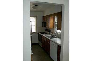 2721 56th St, Des Moines, IA 50310 - photo 7