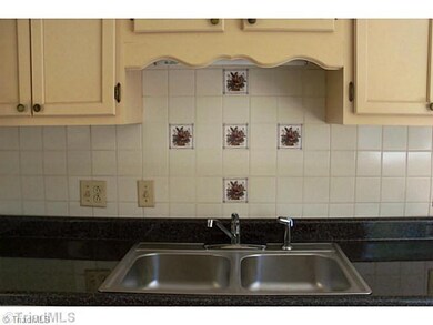 318 Northfield Dr, King, NC 27021 - photo 4