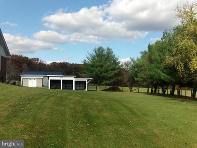 610 Foltz Rd, Edinburg, VA 22824 - photo 3