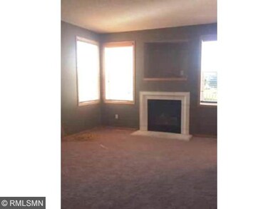 Main Floor Great RM