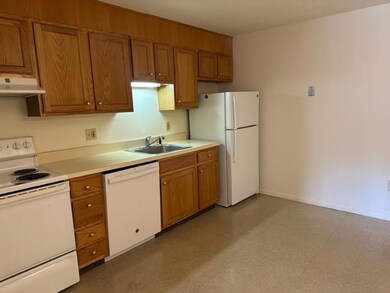 1414 N 21st St, Allentown, PA 18104 - photo 5