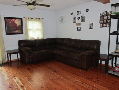 152 S Pleasant St, Bowdoinham, ME 04008 - photo 5