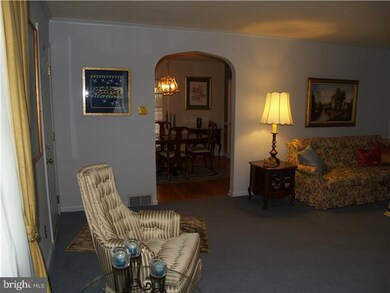 2410 W Highland St, Allentown, PA 18104 - photo 7