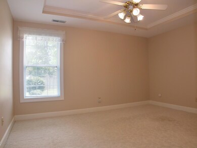 8121 Arthur Goins Blvd, Louisville, KY 40228 - photo 3