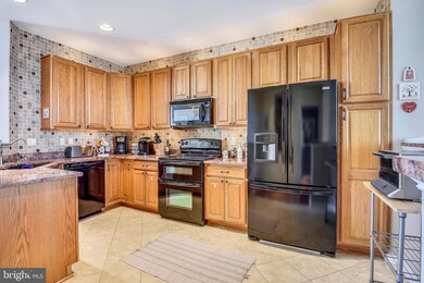 7021 Haycock Rd unit 806, Falls Church, VA 22043 - photo 5