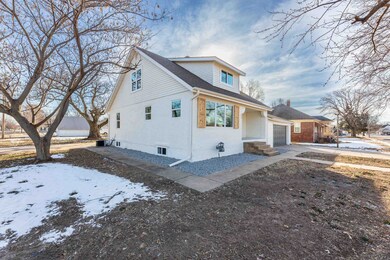 202 S Colorado Ave, Colwich, KS 67030 - photo 2