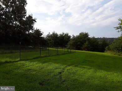 1788 Jericho Rd, New Bloomfield, PA 17068 - photo 2