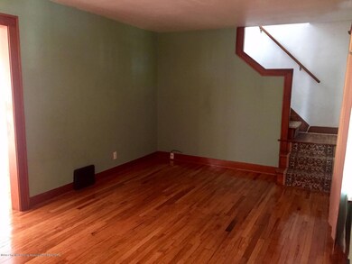 1231 Edward St, Lansing, MI 48910 - photo 4