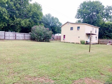 1105 N 7th St, Longview, TX 75601 - photo 2