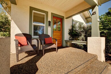 349 SW 12th St, Redmond, OR 97756 - photo 5