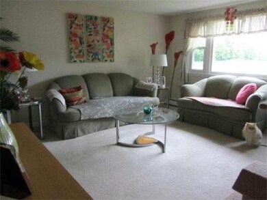 67 Perkins Rd, Londonderry, NH 03053 - photo 4