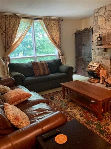 Seasons E-23 I Northbrook Village Way unit E-23, Dover, VT 05356 - photo 4