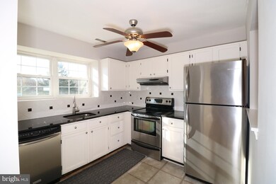 6016 Beacon Hill Place, Capitol Heights, MD 20743 - photo 3