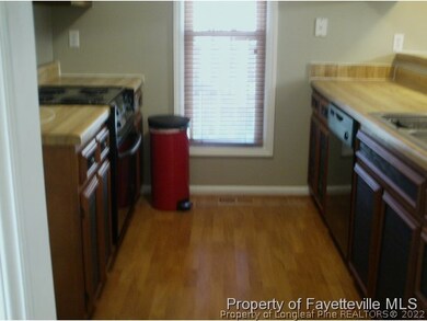 4502 Cay Ct, Fayetteville, NC 28314 - photo 3