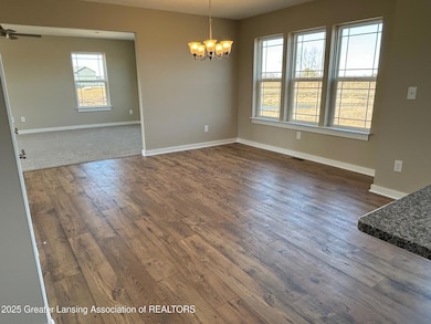 15312 Sherwood Ln, Lansing, MI 48906 - photo 6