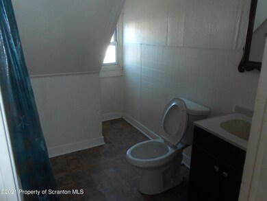 622 N Main Ave, Scranton, PA 18504 - photo 7