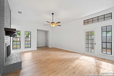 11524 Bear Paw Path, San Antonio, TX 78245 - photo 3