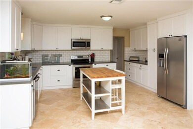 16800 SW 63rd Manor, Southwest Ranches, FL 33331 - photo 5