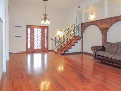 10201 Stoneway Dr, El Paso, TX 79925 - photo 2