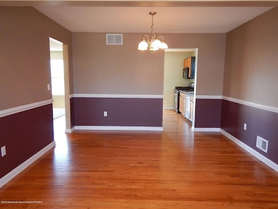 66 W Shenendoah Rd, Howell, NJ 07731 - photo 3