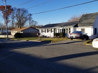 128 Dunbar St, Fall River, MA 02723 - photo 2