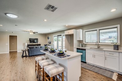 9703 W Wrangler Dr, Sun City, AZ 85373 - photo 4