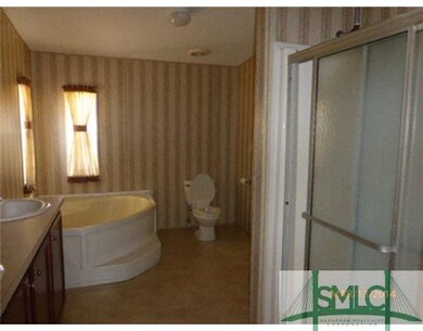 Master Bath/Spa.