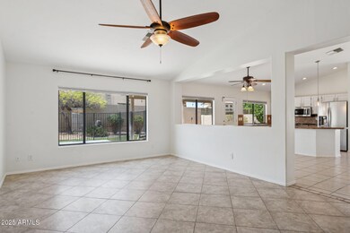 6-web-or-mls-6645-e-preston-st
