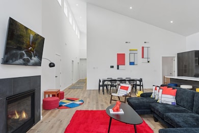 1013 Gardner St E, Wayzata, MN 55391 - photo 5