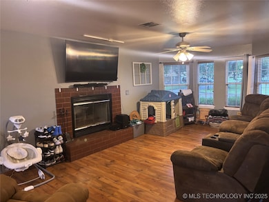 1314 Ford Circle Dr, Wagoner, OK 74467 - photo 4