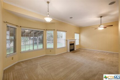 2001 Lancaster St, San Marcos, TX 78666 - photo 7