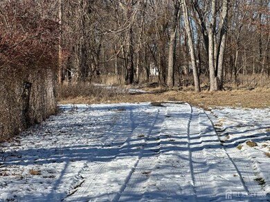 52 School St, Piscataway, NJ 08854 - photo 2