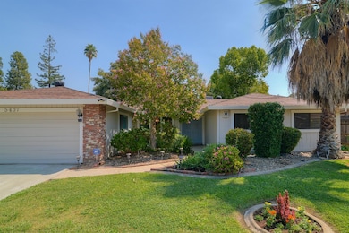 5437 Elsinore Way, Fair Oaks, CA 95628 - photo 5