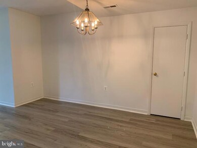 516 S Charles St, Baltimore, MD 21201 - photo 7