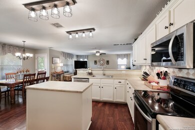 7862 Bur Oak Way, San Antonio, TX 78223 - photo 7