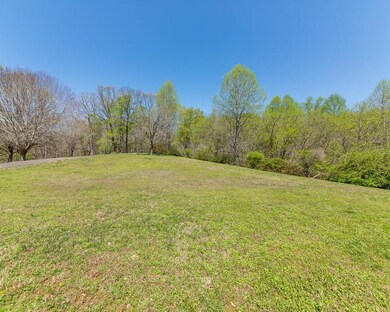 2960 Lewis Branch Rd, Tennessee Ridge, TN 37178 - photo 4