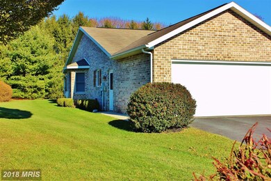 2448 Mccleary Dr, Chambersburg, PA 17201 - photo 3