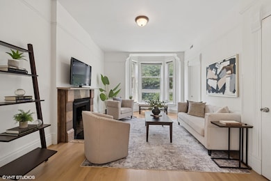 1411 N Wells St unit 3W, Chicago, IL 60610 - photo 6