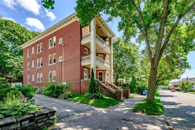 479 St John St unit 3, Portland, ME 04102 - photo 3