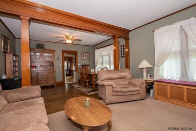 432 9th Ave, Troy, NY 12182 - photo 4