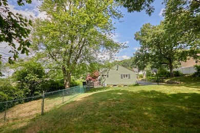 13 Blueberry Hill Rd, Woburn, MA 01801 - photo 6
