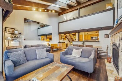 3535 Lake Tahoe Blvd unit 626, South Lake Tahoe, CA 96150 - photo 2