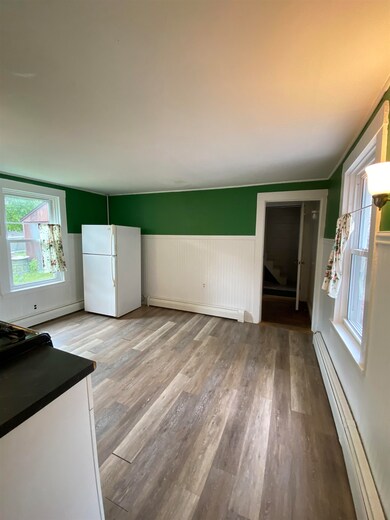 31 Williams St, Bellows Falls, VT 05101 - photo 5