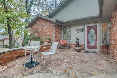 55 Kensington Dr, Bella Vista, AR 72715 - photo 2