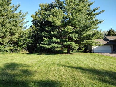 135 Liverpool Dr SE, Poplar Grove, IL 61065 - photo 3